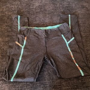 Real tree leggings size large